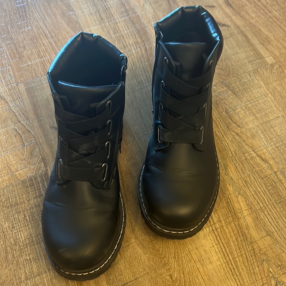 Torrid boots wide width